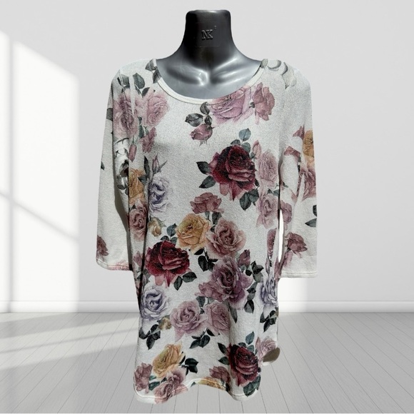 Gaze . Womens Floral Print 3/4 Sleeve Crew Neck Casual sweater Size Medium - Picture 2 of 5